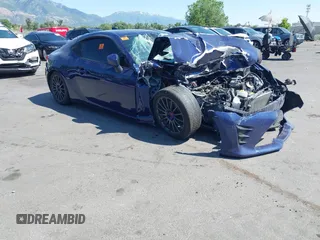 2019 Toyota 86 z VIN JF1ZNAA16K8701495, wystawiony jako IAAI lot #42407378 z przebiegiem Nie podano mil oraz . Historia ofert i sprzedaży dostępna na DreamBid. Obrazek 1.