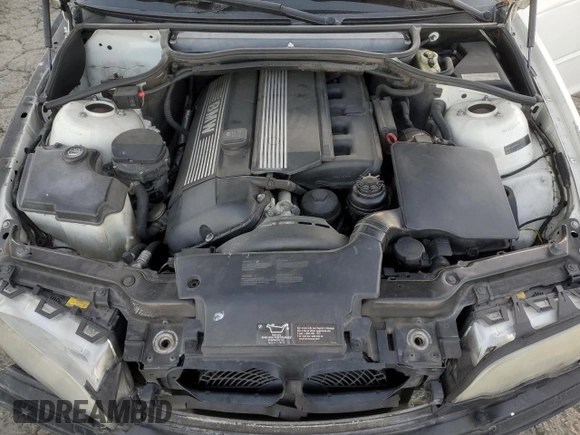 2001 BMW 3 Series 330Ci with VIN WBABN53451JU36194, listed as a Copart auction lot 42038005 with 159,293 mi miles and Salvage Title. Bid and sale history available at carsss.com. Image 11.