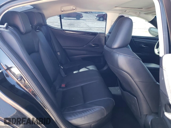 2021 Lexus ES 300h z VIN 58ADA1C1XMU007534, wystawiony jako Copart lot #47998405 z przebiegiem Nie podano mil oraz Szkoda całkowita • Salvage title. Historia ofert i sprzedaży dostępna na DreamBid. Obrazek 10.