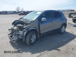 2020 Chevrolet Trax LS with VIN 3GNCJNSB6LL208534, listed as a IAAI auction lot 41923764 with 88,009 mi miles. Bid and sale history available at carsss.com. Image 20.