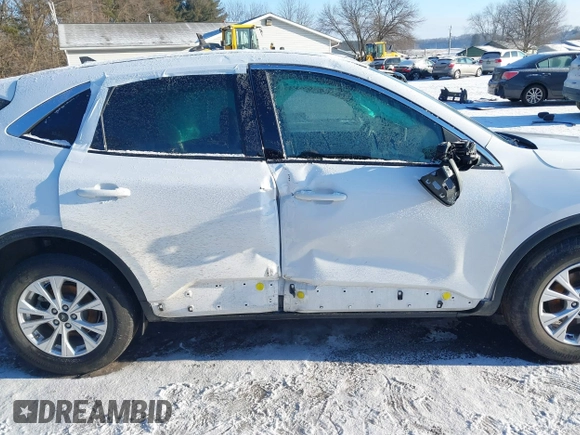 2023 Ford Escape Active with VIN 1FMCU9GN7PUB42996, listed as a IAAI auction lot 41395224 with 25,928 mi miles and . Bid and sale history available at carsss.com. Image 14.