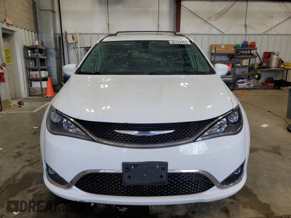 2017 Chrysler Pacifica Touring L with VIN 2C4RC1BGXHR831361, listed as a Copart auction lot 55172955 with 104,116 mi miles and Non Repairable. Bid and sale history available at DreamBid. Image 5.
