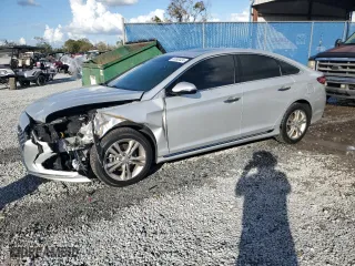 2019 Hyundai Sonata Sport with VIN 5NPE34AF1KH808869, listed as a Copart auction lot 85500424 with 61,216 mi miles and Salvage Title. Bid and sale history available at carsss.com. Image 1.