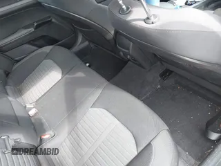 2025 Kia K5 LXS z VIN KNAG24J78S5275906, wystawiony jako IAAI lot #42006110 z przebiegiem 14 391 mil mil oraz . Historia ofert i sprzedaży dostępna na DreamBid. Obrazek 8.