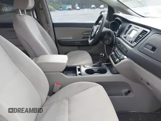2016 Kia Sedona LX with VIN KNDMB5C16G6188852, listed as a IAAI auction lot 42238208 with 117,045 mi miles and . Bid and sale history available at DreamBid. Image 5.
