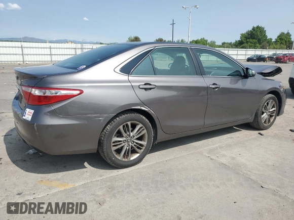 2017 Toyota Camry XLE z VIN 4T1BF1FK9HU779615, wystawiony jako Copart lot #59156995 z przebiegiem 99 756 mil mil oraz Szkoda całkowita • Salvage title. Historia ofert i sprzedaży dostępna na DreamBid. Obrazek 3.