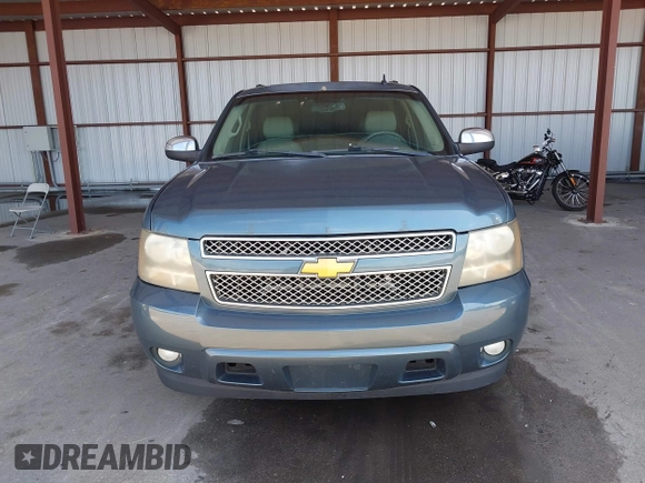 2009 Chevrolet Suburban LTZ with VIN 1GNFC36J29R293712, listed as a IAAI auction lot 42577800 with 202,593 mi miles and . Bid and sale history available at DreamBid. Image 12.