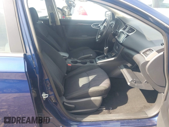 2019 Nissan Sentra SV z VIN 3N1AB7AP9KY413095, wystawiony jako IAAI lot #41924102 z przebiegiem 118 317 mil mil oraz . Historia ofert i sprzedaży dostępna na DreamBid. Obrazek 5.
