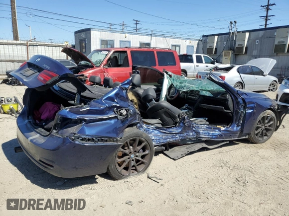 2016 BMW 3 Series 328i z VIN WBA8E9C54GK647335, wystawiony jako Copart lot #56513135 z przebiegiem Nie podano mil oraz Szkoda całkowita • Salvage title. Historia ofert i sprzedaży dostępna na DreamBid. Obrazek 3.