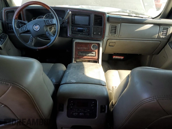 2006 Cadillac Escalade z VIN 1GYEK63N76R110360, wystawiony jako Copart lot #55706855 z przebiegiem Nie podano mil oraz Tytuł czysty. Historia ofert i sprzedaży dostępna na DreamBid. Obrazek 8.