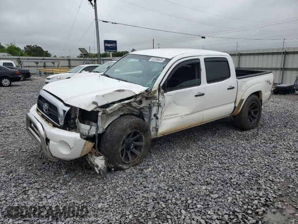 2011 Toyota Tacoma PreRunner with VIN 3TMJU4GN5BM113539, listed as a Copart auction lot 52208635 with 304,559 mi miles and Salvage Title. Bid and sale history available at DreamBid. Image 1.