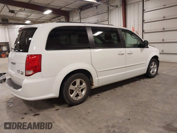 2016 Dodge Grand Caravan R/T with VIN 2C4RDGEG7GR339431, listed as a IAAI auction lot 41988188 with 89,091 mi miles and . Bid and sale history available at DreamBid. Image 4.