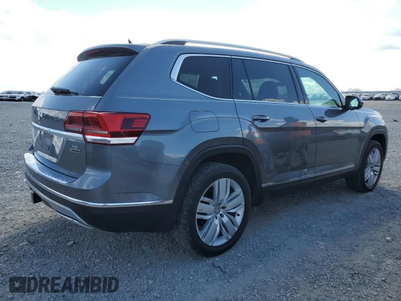 2019 Volkswagen Atlas SEL Premium z VIN 1V2NR2CA5KC524661, wystawiony jako Copart lot #50815745 z przebiegiem 134 940 mil mil oraz Szkoda całkowita • Salvage title. Historia ofert i sprzedaży dostępna na DreamBid. Obrazek 3.