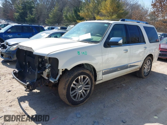 2007 Lincoln Navigator z VIN 5LMFU275X7LJ04864, wystawiony jako IAAI lot #41782780 z przebiegiem 171 433 mil mil oraz . Historia ofert i sprzedaży dostępna na DreamBid. Obrazek 2.