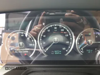 2021 Rolls-Royce Ghost z VIN SCATV0C05MU205314, wystawiony jako Copart lot #56092074 z przebiegiem 6547 mil mil oraz Szkody całkowita. Historia ofert i sprzedaży dostępna na DreamBid. Obrazek 9.