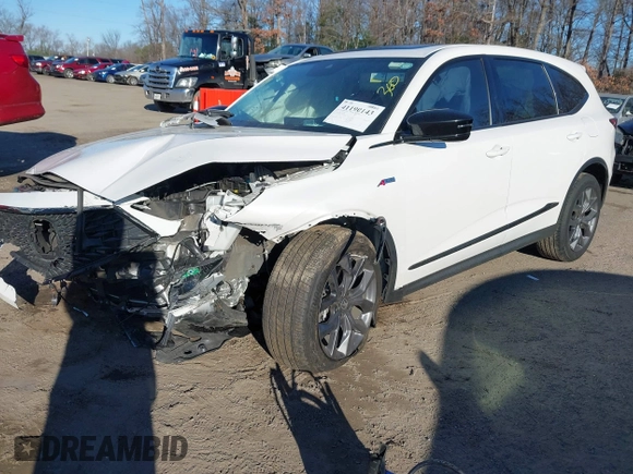 2024 Acura MDX w/A-Spec Package with VIN 5J8YE1H01RL009432, listed as a IAAI auction lot 41190143 with 1 mi miles. Bid and sale history available at carsss.com. Image 18.