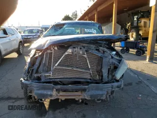 2002 Chevrolet Avalanche with VIN 3GNEK13T52G114030, listed as a Copart auction lot 47141415 with Not Provided miles and Salvage Title. Bid and sale history available at DreamBid. Image 5.