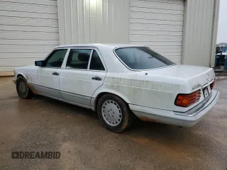 1991 Mercedes-Benz 420 with VIN WDBCA35E8MA607598, listed as a Copart auction lot 81596014 with 172,008 mi miles and Clean Title. Bid and sale history available at carsss.com. Image 2.