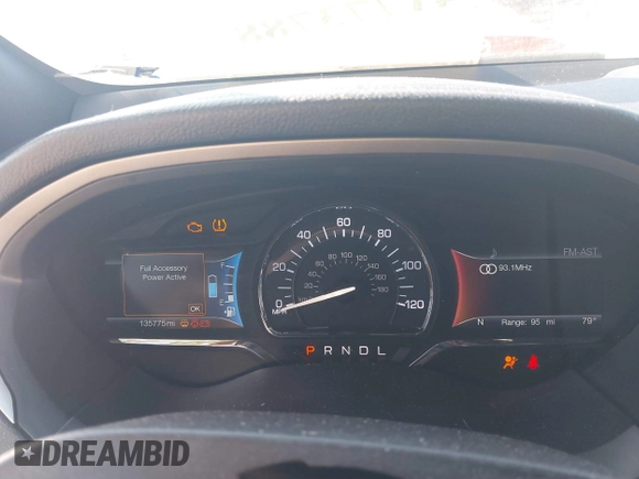 2017 Lincoln MKZ Hybrid Premiere with VIN 3LN6L5KU6HR603105, listed as a IAAI auction lot 41773788 with 135,775 mi miles. Bid and sale history available at carsss.com. Image 7.