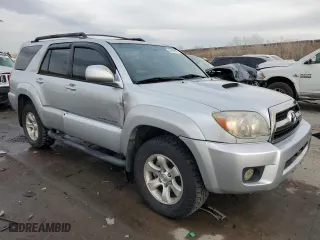 2006 Toyota 4Runner SR5 with VIN JTEBT14R268030332, listed as a Copart auction lot 43806845 with 273,725 mi miles and Salvage Title. Bid and sale history available at carsss.com. Image 4.