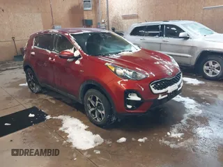 2021 Kia Sportage LX with VIN KNDPMCAC6M7932763, listed as a IAAI auction lot 41572871 with 26,168 mi miles. Bid and sale history available at carsss.com. Image 1.