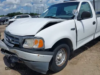2000 Ford F-150 with VIN 1FTZF1724YKB07961, listed as a IAAI auction lot 42549926 with 186,865 mi miles and . Bid and sale history available at DreamBid. Image 17.