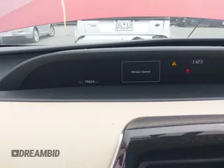 2016 Toyota Prius Four z VIN JTDKARFU5G3507831, wystawiony jako IAAI lot #41621652 z przebiegiem 76 024 mil mil oraz . Historia ofert i sprzedaży dostępna na DreamBid. Obrazek 7.
