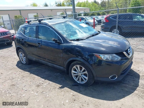 2017 Nissan Rogue Sport SL with VIN JN1BJ1CR2HW111621, listed as a IAAI auction lot 42021526 with 249,847 mi miles. Bid and sale history available at carsss.com. Image 1.