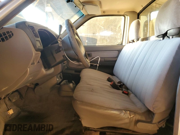2000 Nissan Frontier XE z VIN 1N6DD21S5YC340513, wystawiony jako Copart lot #89018755 z przebiegiem 237 418 mil mil oraz Szkoda całkowita • Salvage title. Historia ofert i sprzedaży dostępna na DreamBid. Obrazek 7.