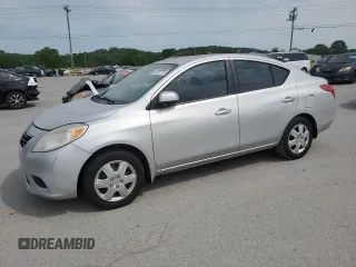 2012 Nissan Versa S with VIN 3N1CN7AP5CL889777, listed as a Copart auction lot 55302775 with 187,044 mi miles and Clean Title. Bid and sale history available at carsss.com. Image 1.