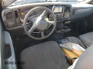 2000 Chevrolet Silverado 1500 with VIN 2GCEC19W3Y1354251, listed as a Copart auction lot 85157354 with 168,354 mi miles and Salvage Title. Bid and sale history available at DreamBid. Image 8.
