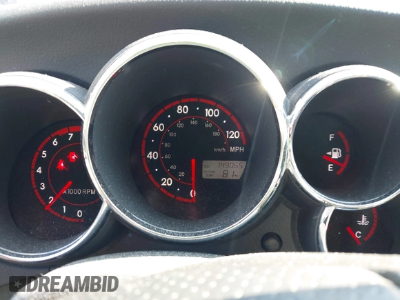 2006 Pontiac Vibe with VIN 5Y2SL65846Z464477, listed as a IAAI auction lot 42635333 with 149,065 mi miles and . Bid and sale history available at DreamBid. Image 7.