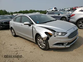 2017 Ford Fusion SE z VIN 3FA6P0H71HR389773, wystawiony jako Copart lot #58930485 z przebiegiem 135 145 mil mil oraz Czysty tytuł • Clean title. Historia ofert i sprzedaży dostępna na DreamBid. Obrazek 4.