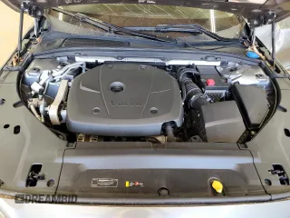 2018 Volvo V90 z VIN YV4A22NL6J1026625, wystawiony jako Copart lot #48945545 z przebiegiem 108 622 mil mil oraz Szkoda całkowita • Salvage title. Historia ofert i sprzedaży dostępna na DreamBid. Obrazek 12.