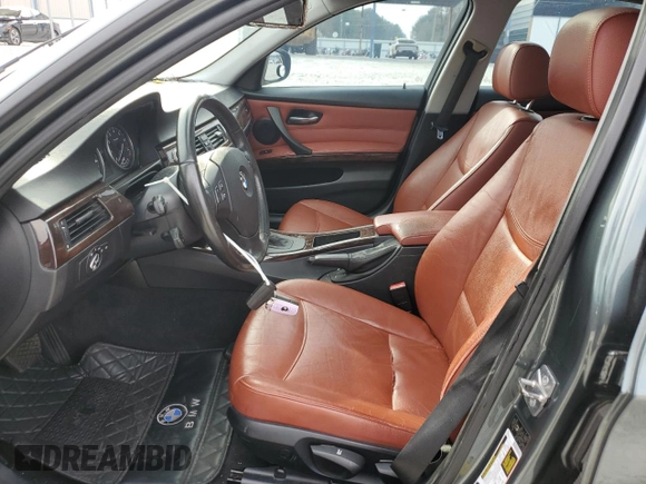 2011 BMW 3 Series 328i with VIN WBAPH7G50BNM55533, listed as a Copart auction lot 47518625 with 132,914 mi miles and Salvage Title. Bid and sale history available at carsss.com. Image 7.