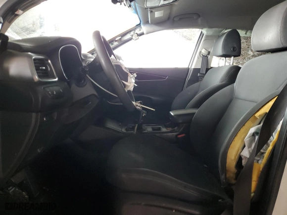 2019 Kia Sorento LX V6 with VIN 5XYPG4A56KG481879, listed as a Copart auction lot 48393835 with 158,845 mi miles and Salvage Title. Bid and sale history available at carsss.com. Image 7.