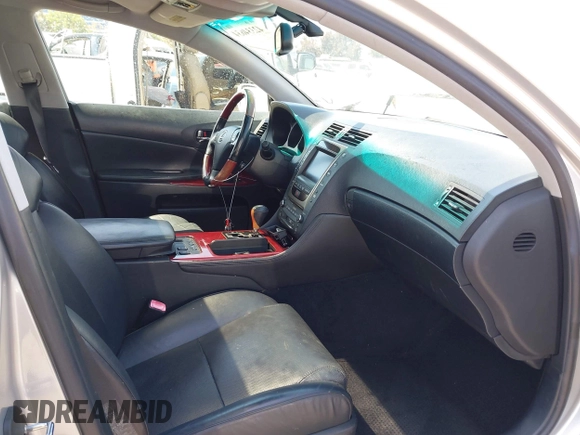 2007 Lexus GS 350 z VIN JTHBE96S270011291, wystawiony jako IAAI lot #42334634 z przebiegiem 119 685 mil mil oraz . Historia ofert i sprzedaży dostępna na DreamBid. Obrazek 5.