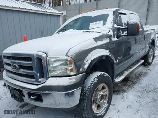 2005 Ford Super Duty F-250 XL with VIN 1FTSW21P05EA15266, listed as a IAAI auction lot 41625540 with 248,211 mi miles. Bid and sale history available at carsss.com. Image 17.