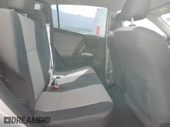 2015 Toyota RAV4 LE with VIN JTMBFREV5FD164524, listed as a Copart auction lot 61416385 with 185,933 mi miles and Salvage title. Bid and sale history available at DreamBid. Image 11.