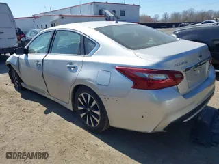 2018 Nissan Altima 2.5 SR with VIN 1N4AL3AP4JC206839, listed as a IAAI auction lot 41756660 with 126,919 mi miles. Bid and sale history available at carsss.com. Image 3.