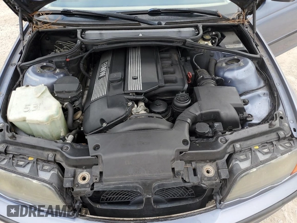 2000 BMW 3 Series 328i with VIN WBAAM5345YJR62026, listed as a Copart auction lot 75124934 with 213,252 mi miles and Salvage Title. Bid and sale history available at carsss.com. Image 11.