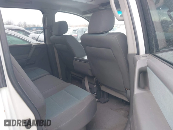 2005 Nissan Titan SE with VIN 1N6BA07B35N544612, listed as a IAAI auction lot 41352089 with 244,908 mi miles and . Bid and sale history available at DreamBid. Image 8.