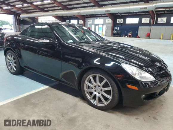 2005 Mercedes-Benz SLK-Class with VIN WDBWK56FX5F049285, listed as a Copart auction lot 73306494 with 94,785 mi miles and Salvage Title. Bid and sale history available at carsss.com. Image 4.