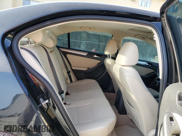 2015 Volkswagen Jetta Sedan 1.8T SE w/Connectivity with VIN 3VWD07AJ8FM414017, listed as a Copart auction lot 49407745 with 190,615 mi miles and Salvage Title. Bid and sale history available at carsss.com. Image 10.