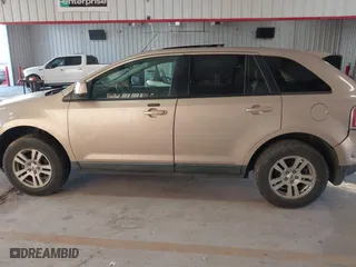 2007 Ford Edge SEL with VIN 2FMDK38C27BA74097, listed as a IAAI auction lot 41731553 with 320,782 mi miles. Bid and sale history available at carsss.com. Image 14.