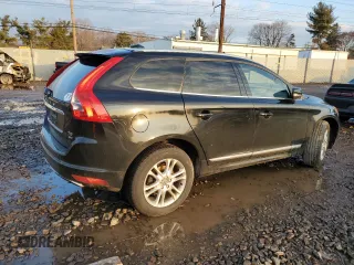 2016 Volvo XC60 T5 Premier with VIN YV4612RK8G2837274, listed as a Copart auction lot 43344145 with 96,780 mi miles and Salvage Title. Bid and sale history available at carsss.com. Image 3.