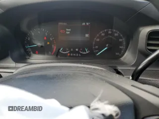 2023 Ford Police Interceptor Utility z VIN 1FM5K8AB9PGA17813, wystawiony jako Copart lot #58211995 z przebiegiem 2 753 mil mil oraz Szkoda całkowita • Salvage title. Historia ofert i sprzedaży dostępna na DreamBid. Obrazek 9.