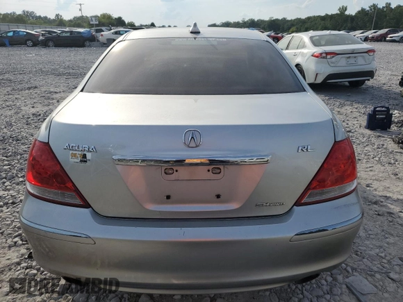 2008 Acura RL with VIN JH4KB16588C000526, listed as a Copart auction lot 71908554 with 181,038 mi miles and Salvage Title. Bid and sale history available at DreamBid. Image 6.