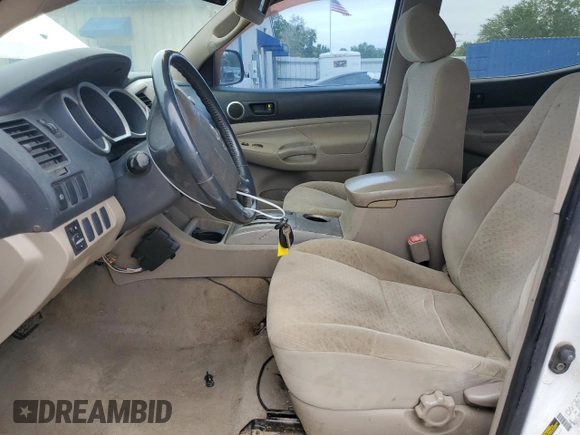 2007 Toyota Tacoma PreRunner с VIN 3TMJU62N57M030848, выставлен на аукционе Copart как лот 57936685 с пробегом 290 877 миль миль и Списание • Salvage title. История ставок и продаж доступна на DreamBid. Изображение 7.