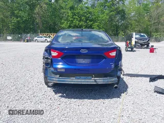 2016 Ford Fusion SE with VIN 3FA6P0H73GR313339, listed as a IAAI auction lot 42074467 with 121,156 mi miles. Bid and sale history available at carsss.com. Image 17.